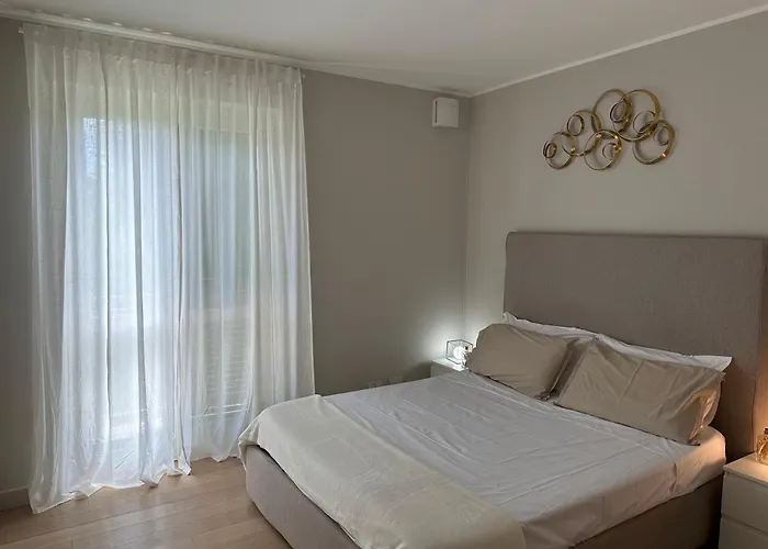 The Captain Marina Next To Verbella Leonardo Academy Mxp