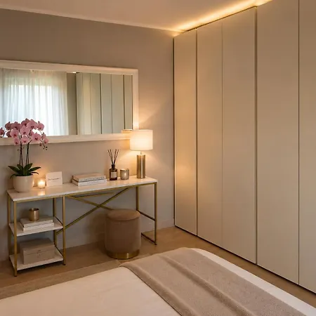 Apartament The Captain Marina Next To Verbella Leonardo Academy Mxp Sesto Calende