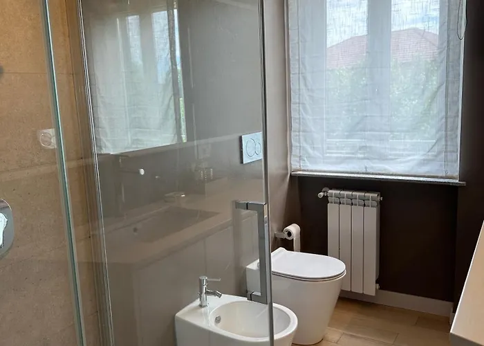 The Captain Marina Next To Verbella Leonardo Academy Mxp Apartament *