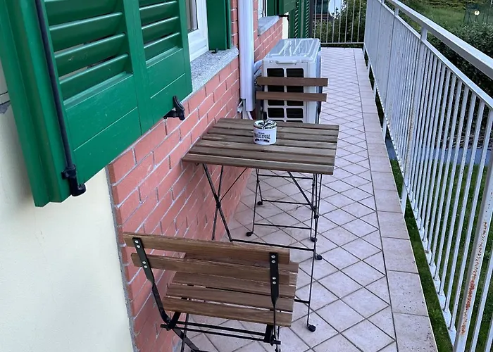 The Captain Marina Next To Verbella Leonardo Academy Mxp Sesto Calende